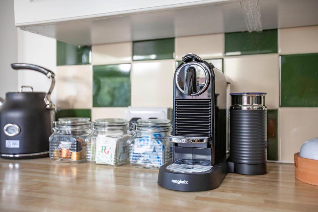 Stunning Character 2Bed Cottage In St Albans Wifi Экстерьер фото