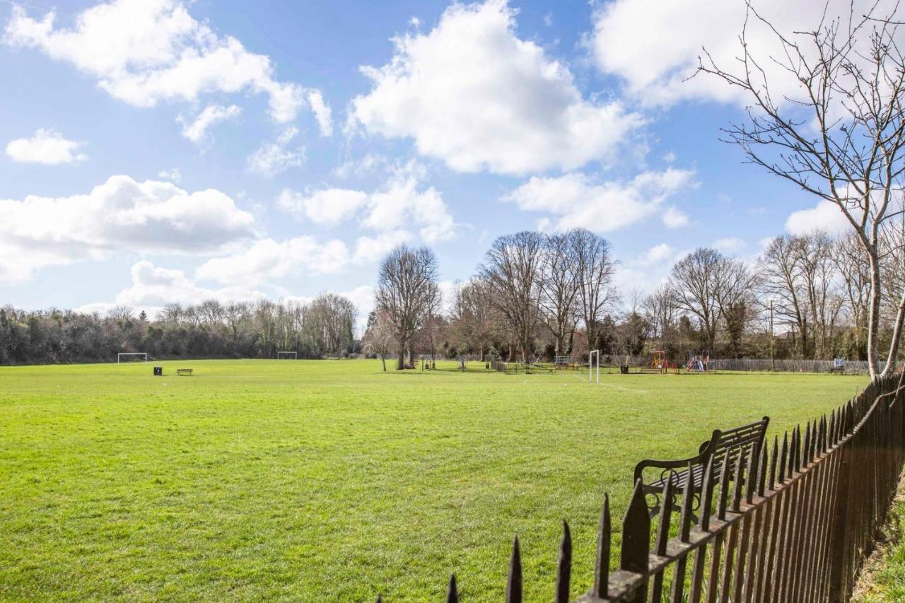 Stunning Character 2Bed Cottage In St Albans Wifi Экстерьер фото